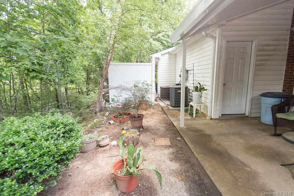 75 Laurelwood Drive #D91 - Photo 11