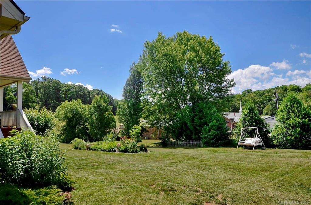 25 Pocono Drive - Photo 16