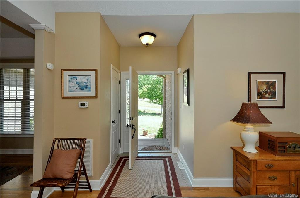 25 Pocono Drive - Photo 7
