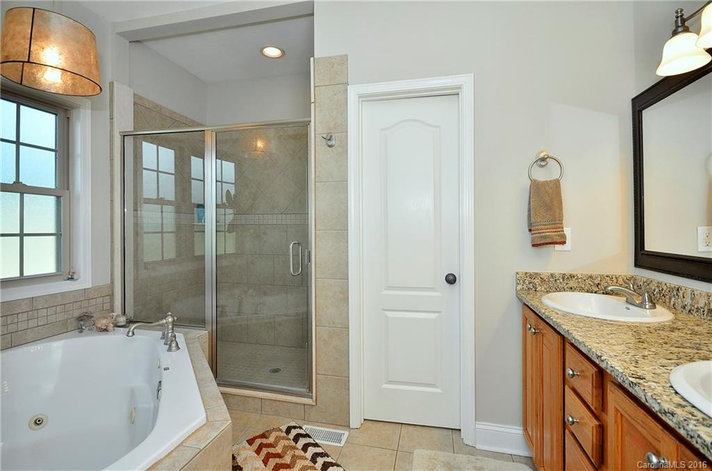 25 Pocono Drive - Photo 9