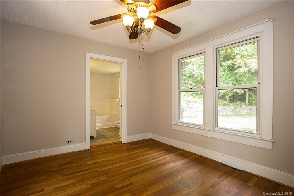 389 Stratford Road - Photo 14