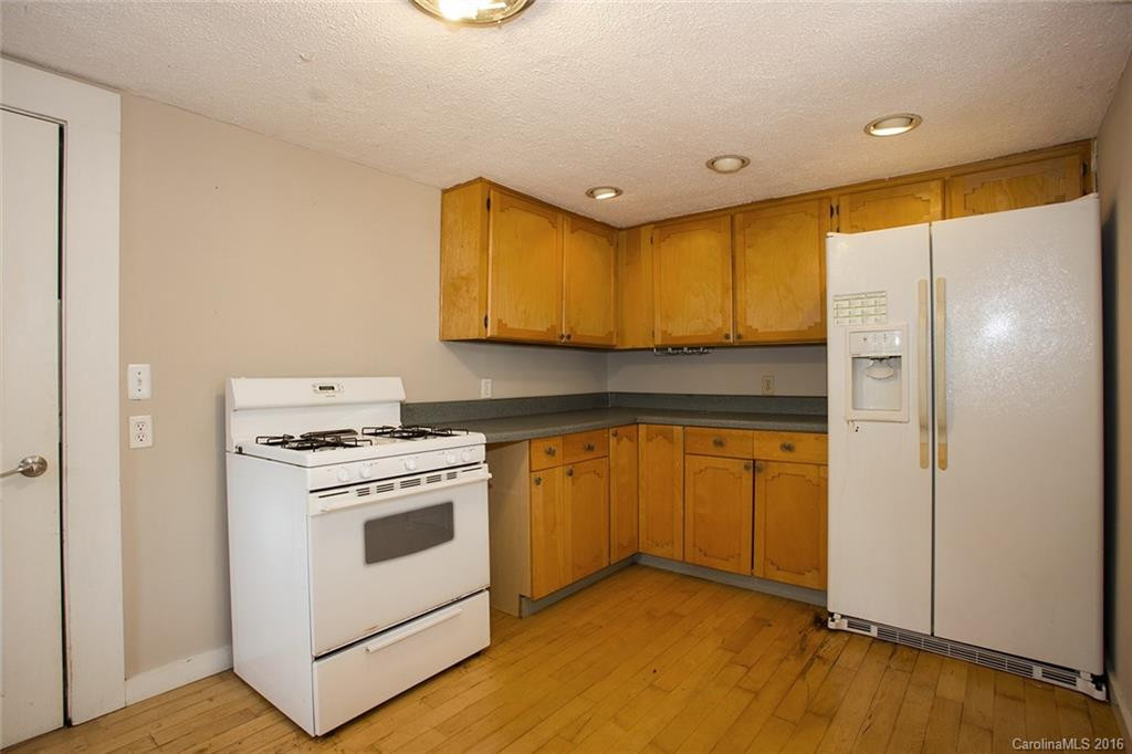389 Stratford Road - Photo 18