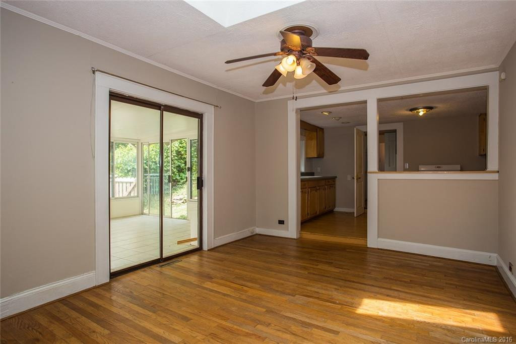 389 Stratford Road - Photo 8