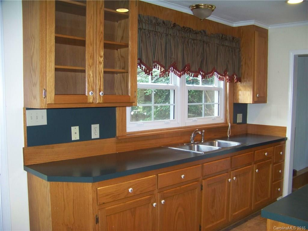 171 Fernwood Circle - Photo 2