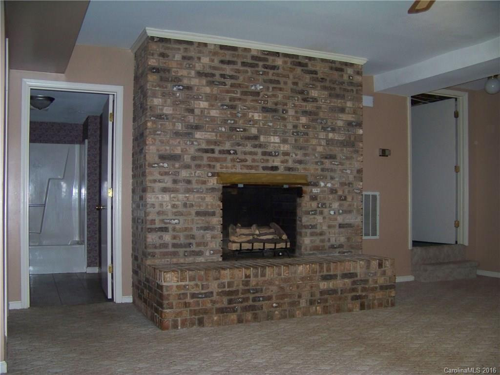 171 Fernwood Circle - Photo 12