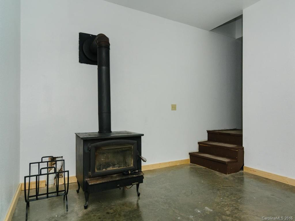 693 Blackberry Ridge Road - Photo 17