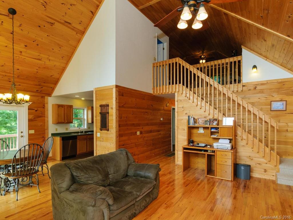 693 Blackberry Ridge Road - Photo 3