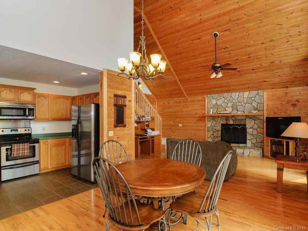 693 Blackberry Ridge Road - Photo 7