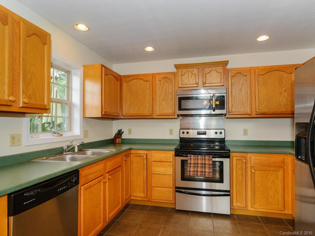 693 Blackberry Ridge Road - Photo 9