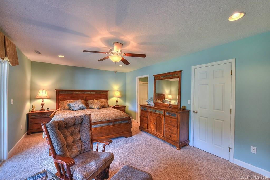 55-3 Tri Vista Drive #703 - Photo 15