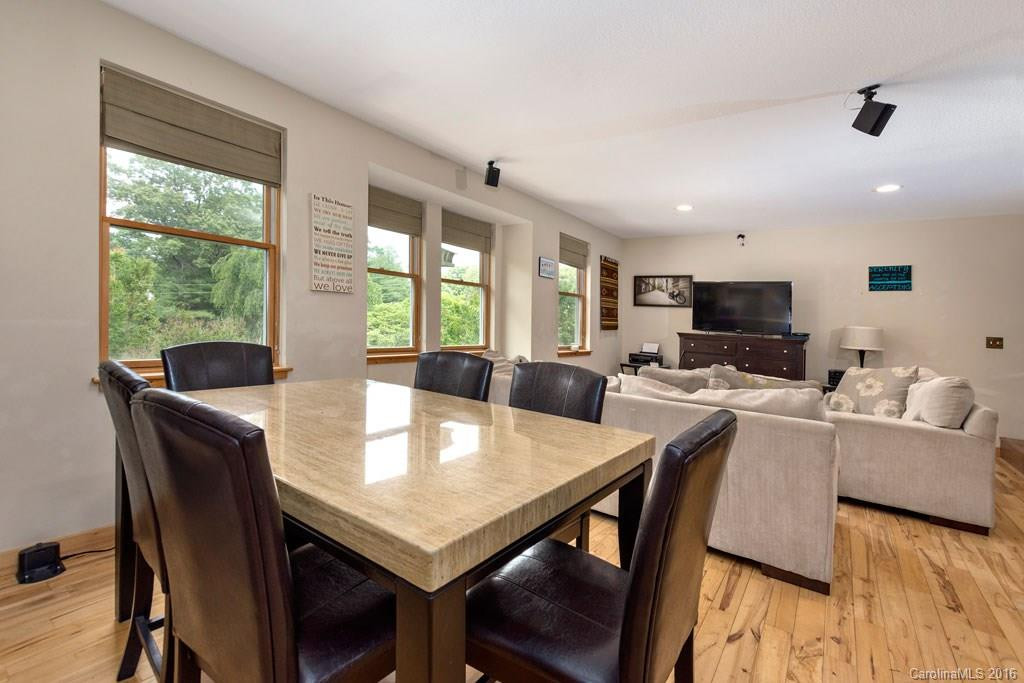 68 Bull Mountain Road - Photo 8
