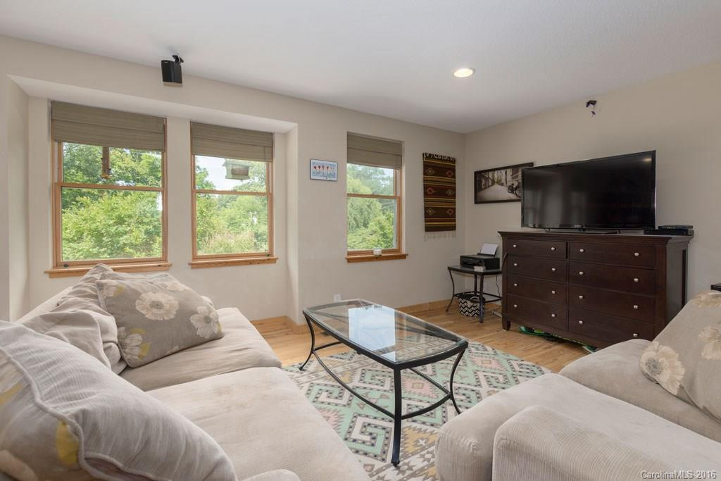 68 Bull Mountain Road - Photo 9