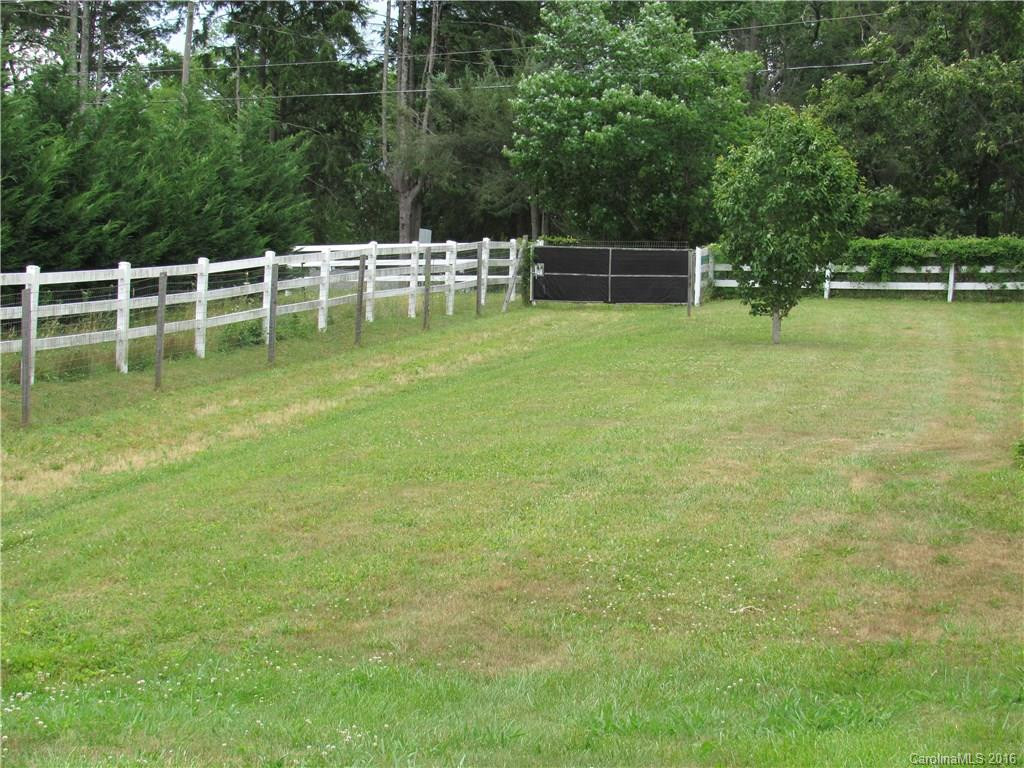 442 McCoy Cove Road - Photo 17