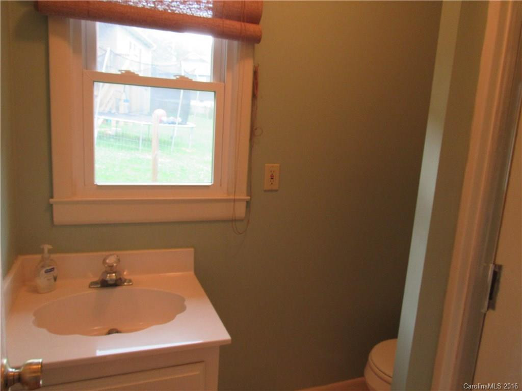 442 McCoy Cove Road - Photo 10