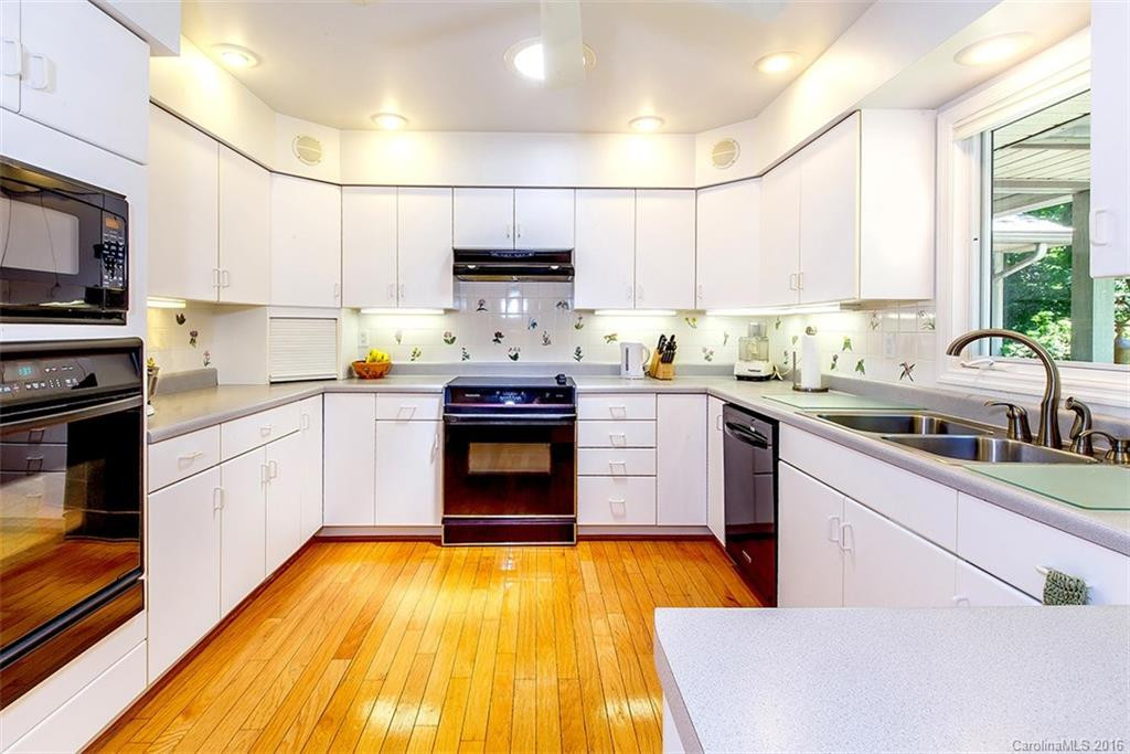 881 Skye Drive - Photo 8