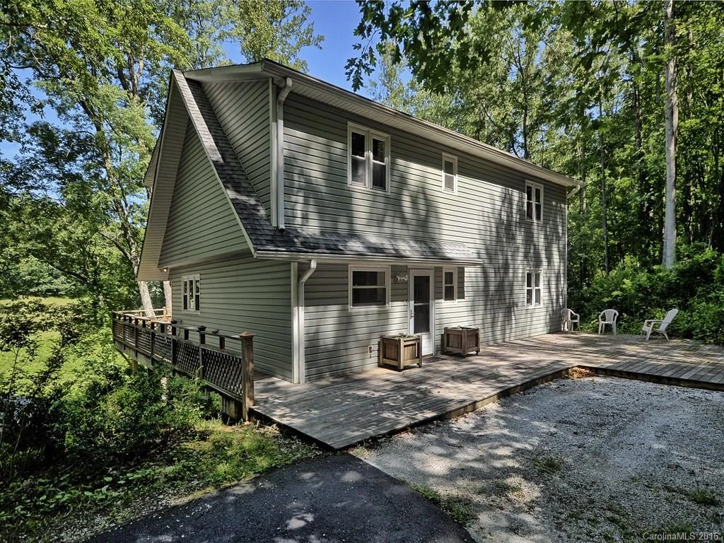 72 Sequoyah Hills Drive