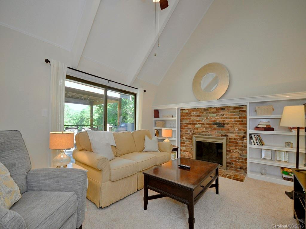 72 Sequoyah Hills Drive - Photo 2