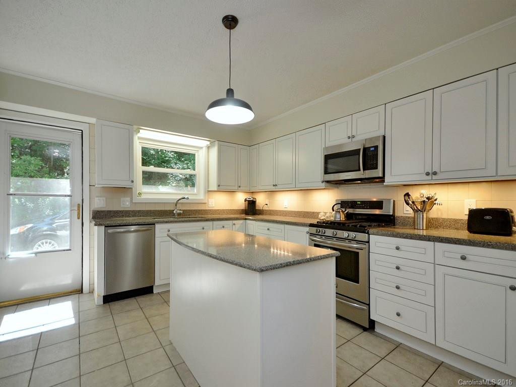 72 Sequoyah Hills Drive - Photo 4
