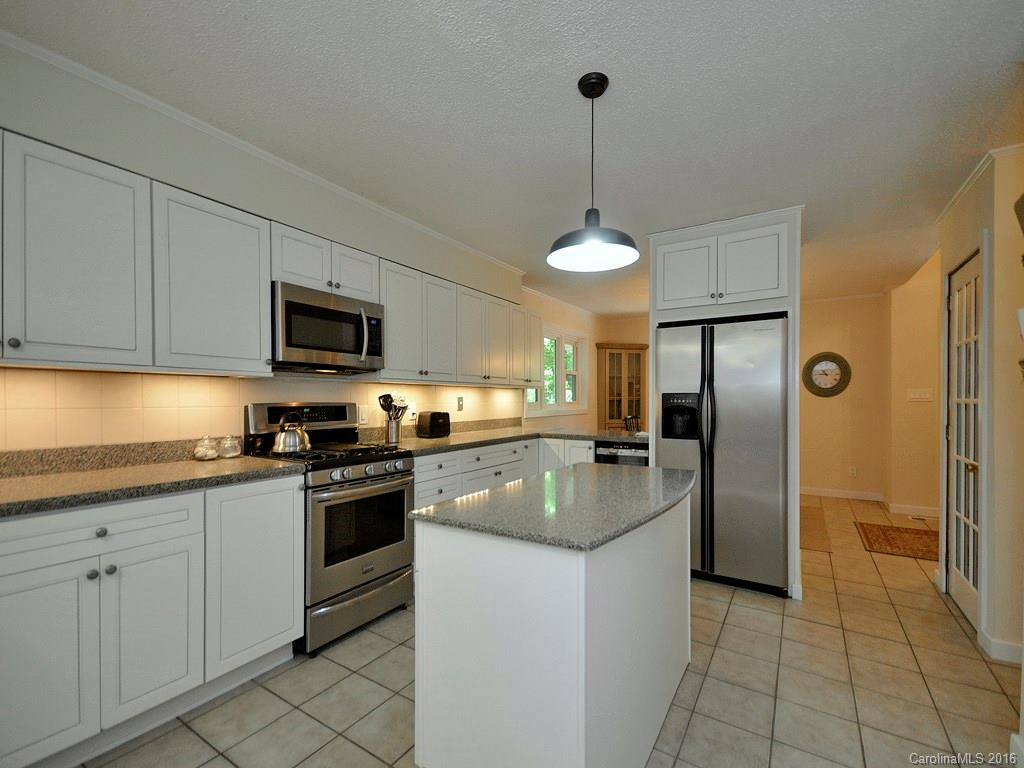 72 Sequoyah Hills Drive - Photo 5