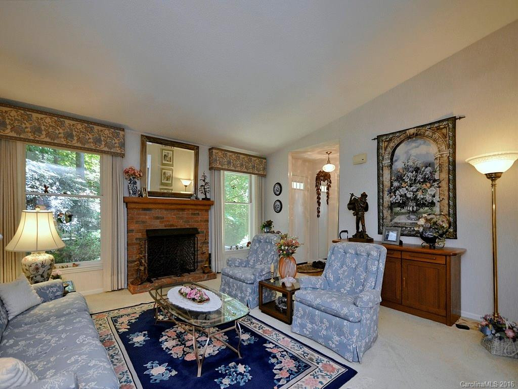 246 Park Lane - Photo 2