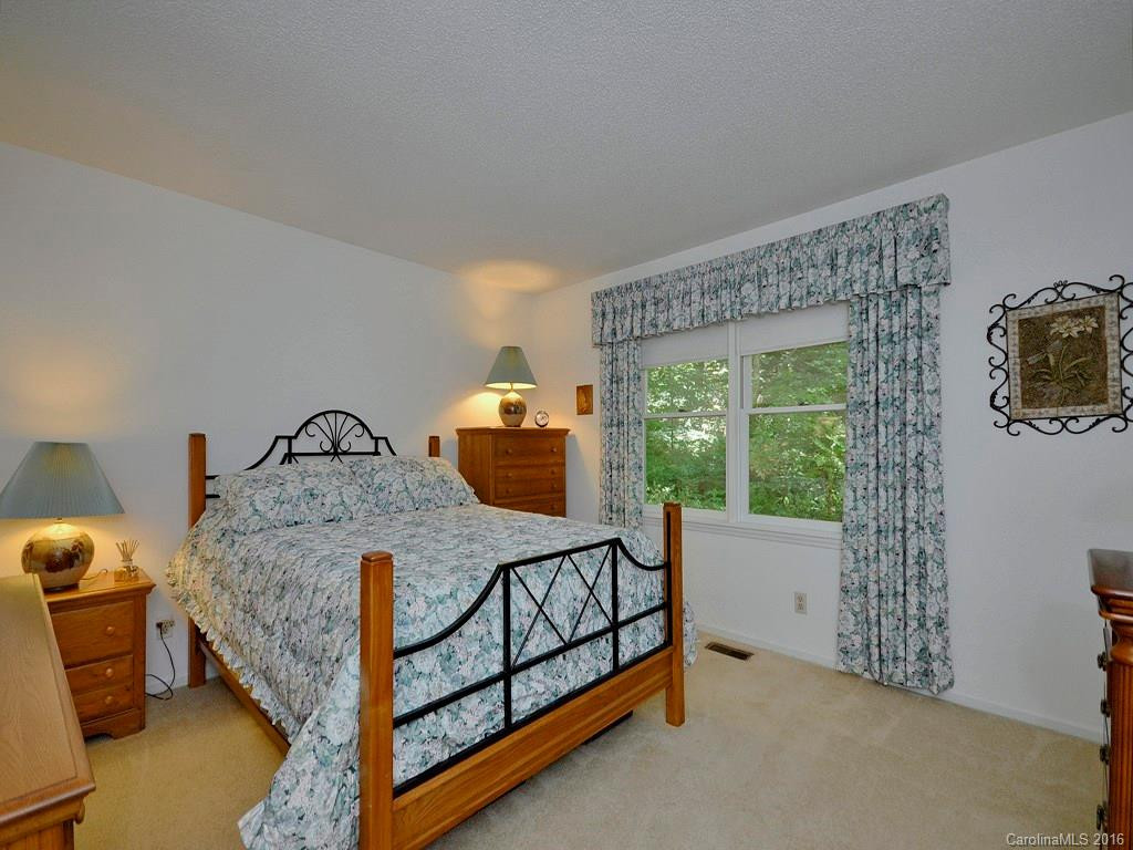 246 Park Lane - Photo 8