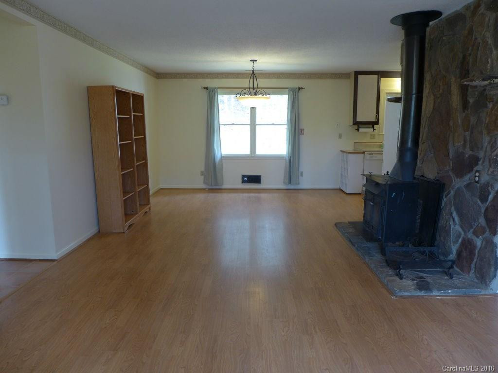 113 Westwood Drive - Photo 5