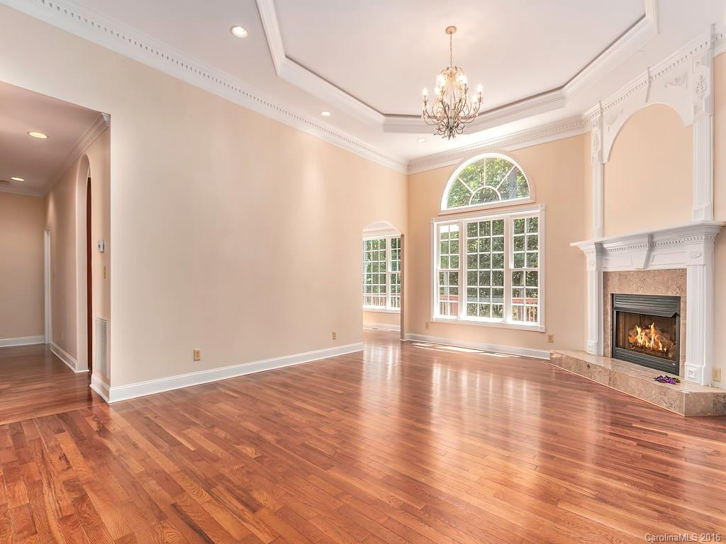 103 Woodhaven Drive #19 - Photo 4