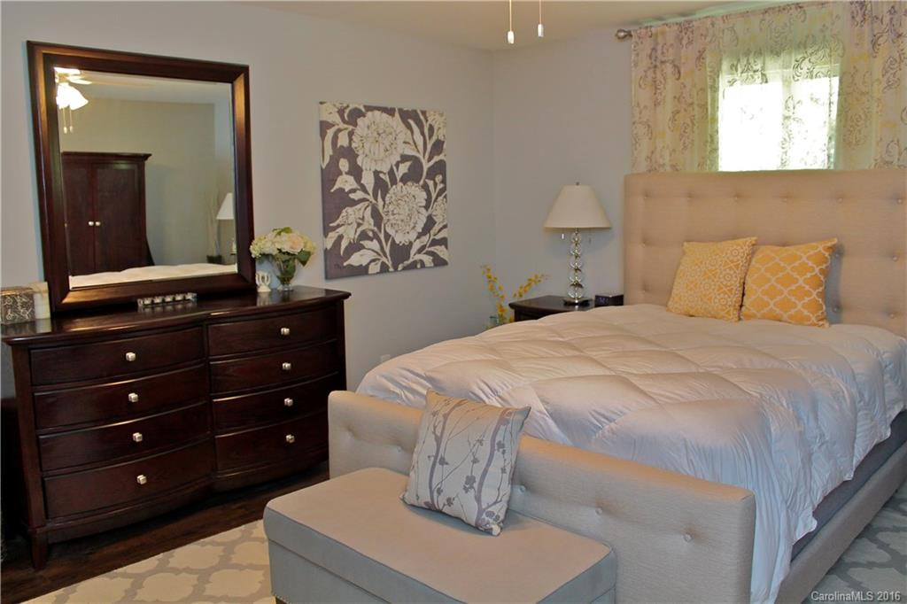 207 Carlyle Way #207 - Photo 16
