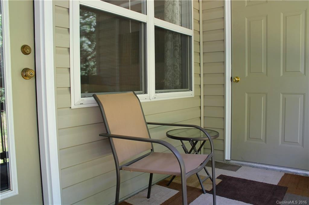 207 Carlyle Way #207 - Photo 18