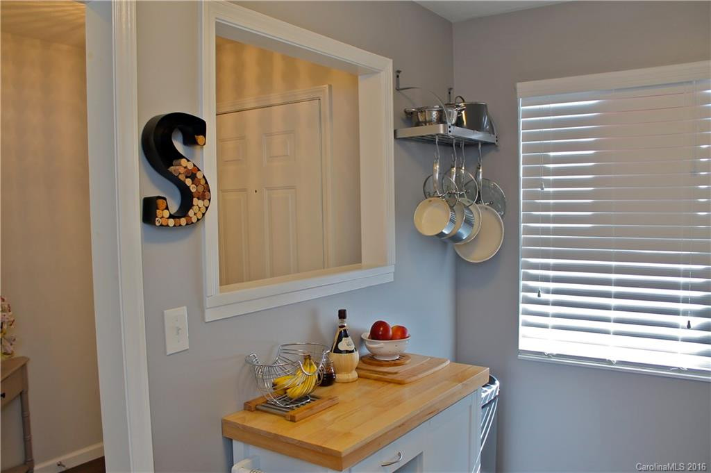 207 Carlyle Way #207 - Photo 6
