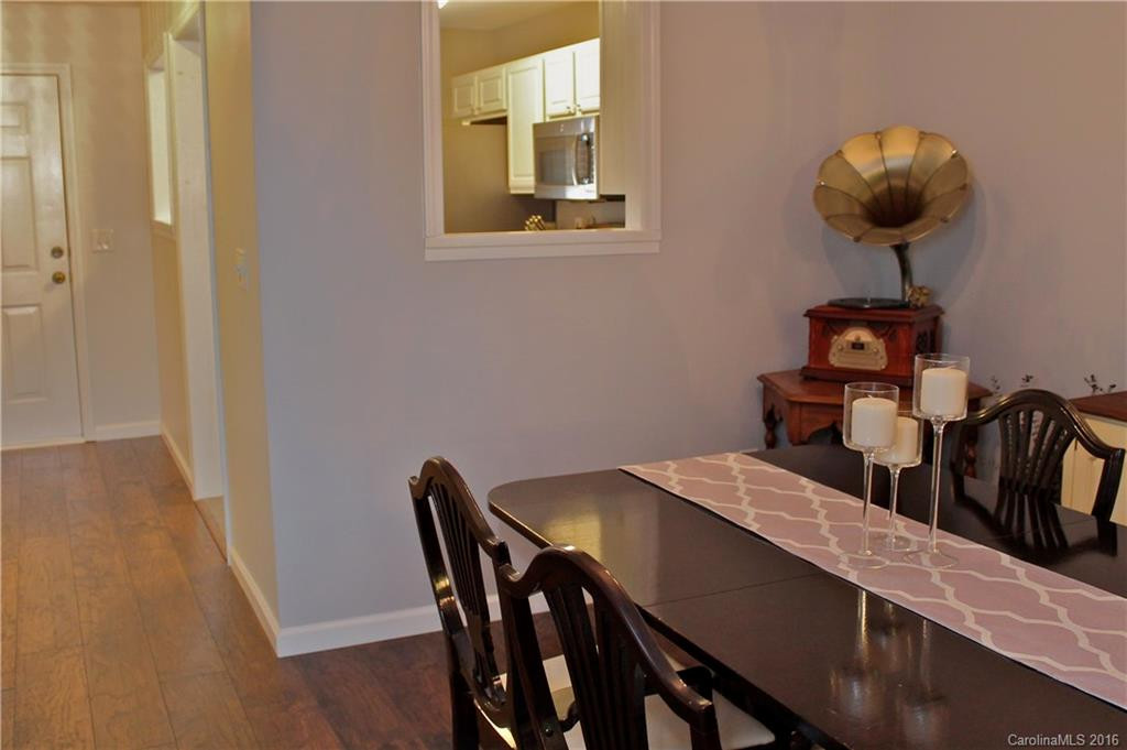 207 Carlyle Way #207 - Photo 10