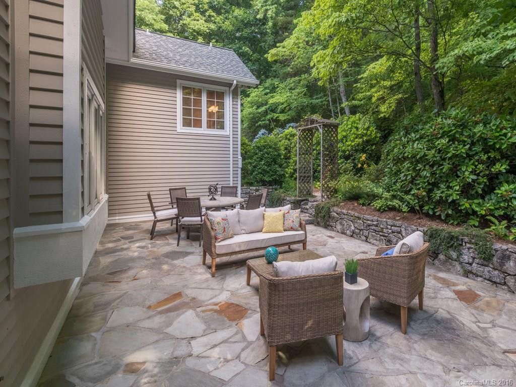 110 Robinhood Road - Photo 19