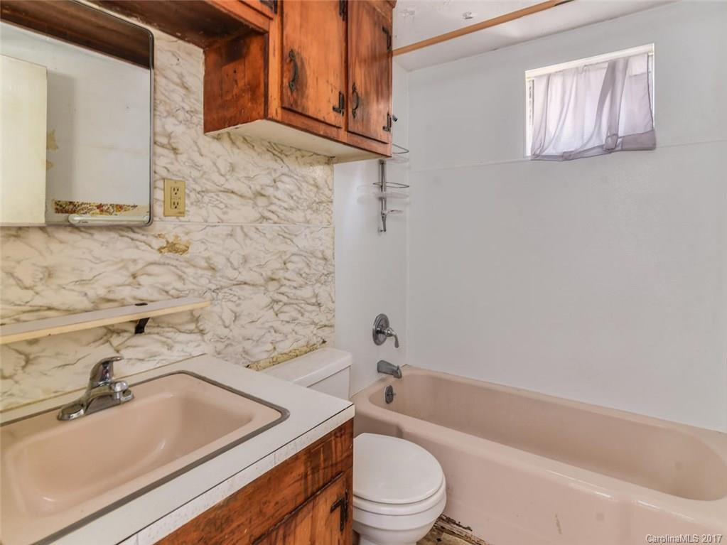 177 Wellington Street - Photo 12