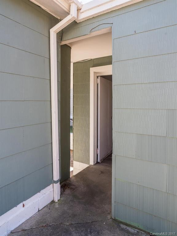 177 Wellington Street - Photo 16