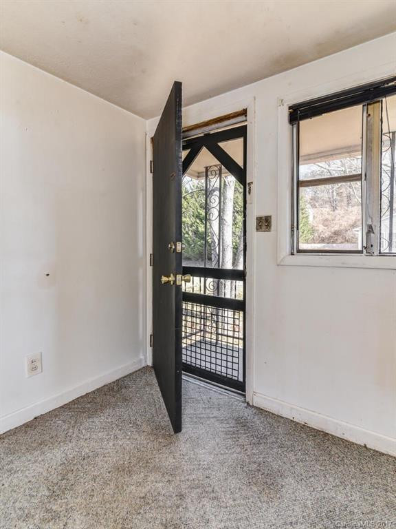 177 Wellington Street - Photo 4
