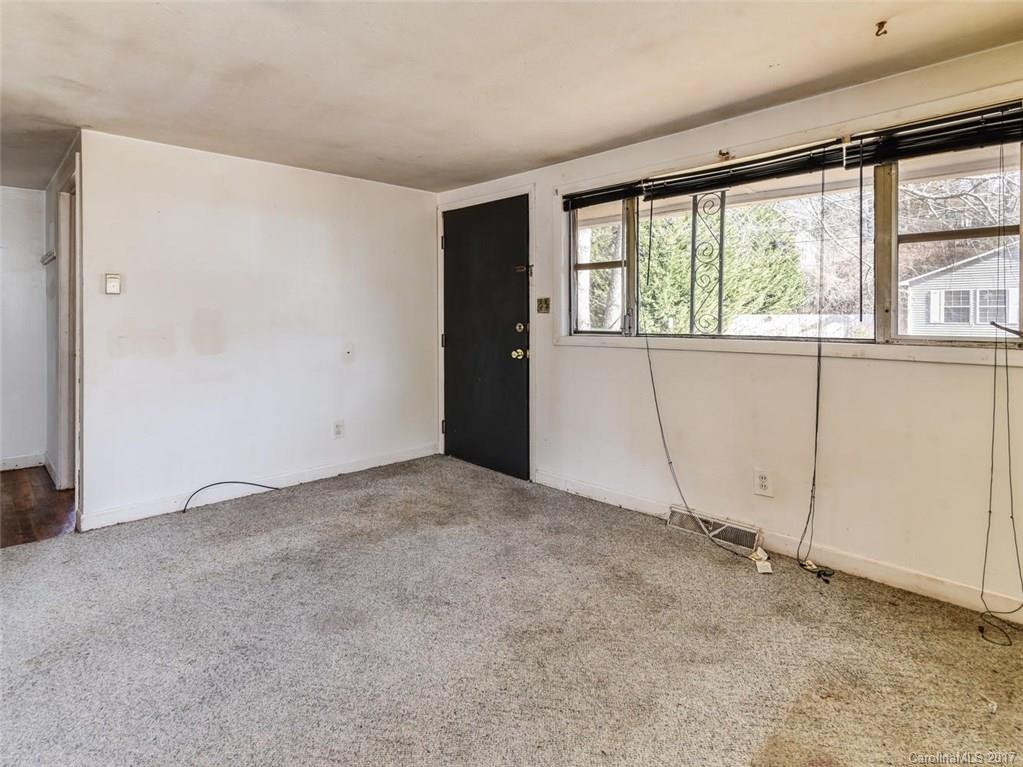 177 Wellington Street - Photo 5