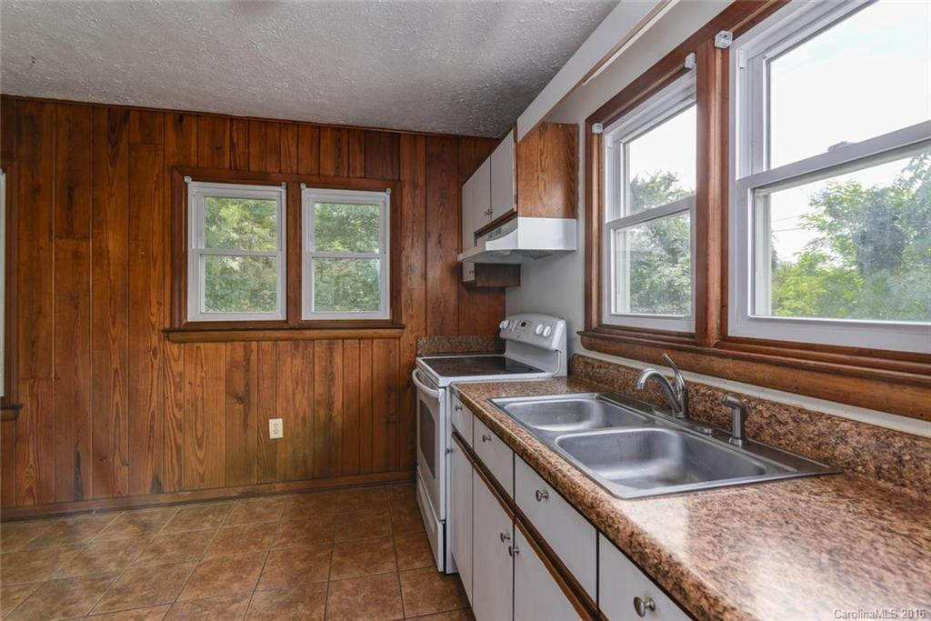1 Woodlands Drive #1 - Photo 8