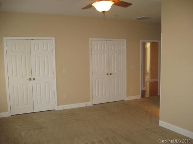 1002 Fieldcrest Court - Photo 20