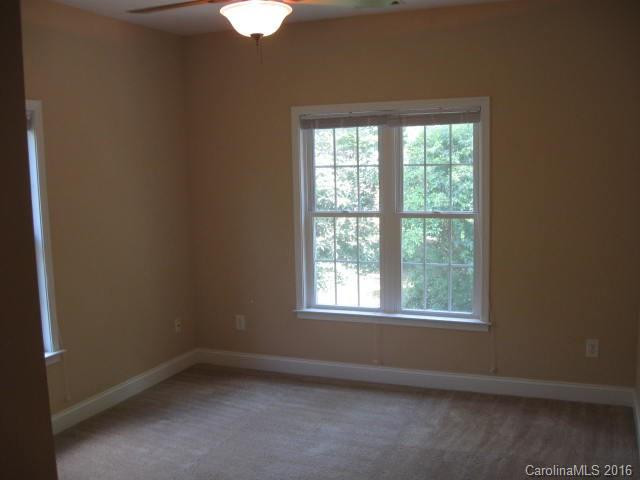 1002 Fieldcrest Court - Photo 21