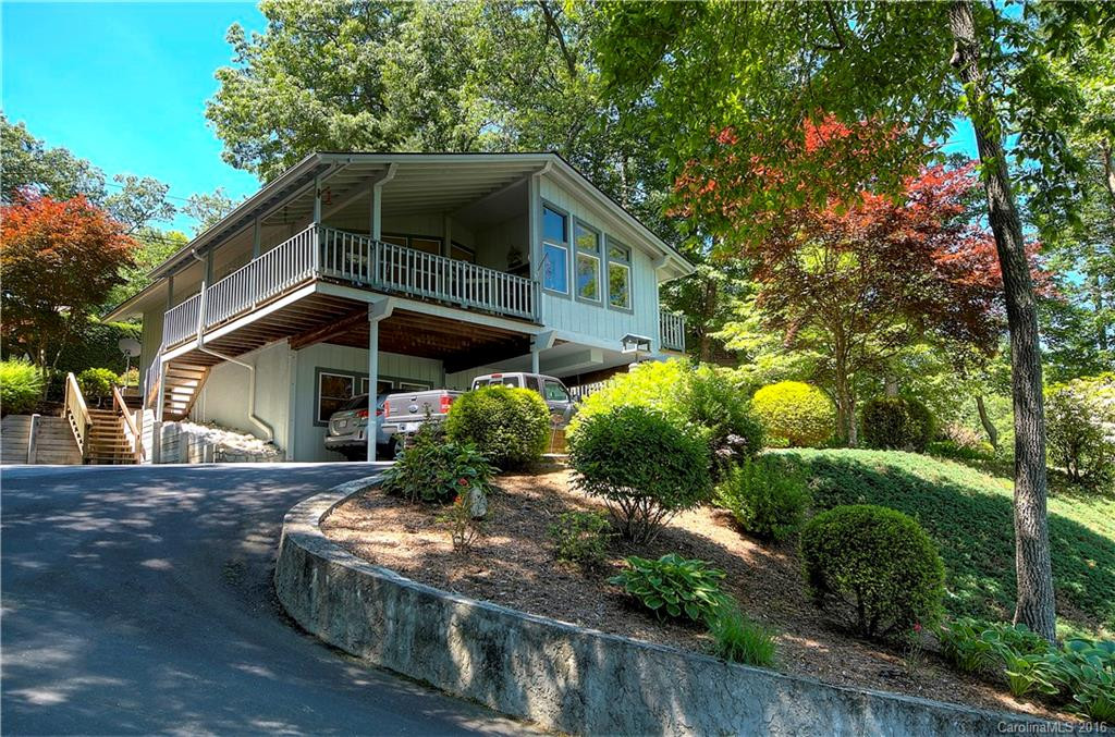 225 Woods Road