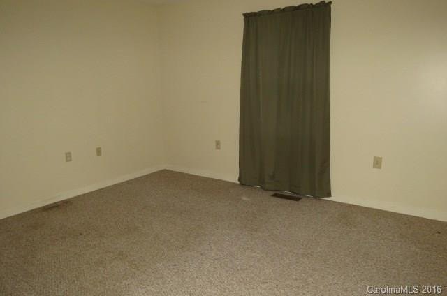 104 Oakridge Drive - Photo 9