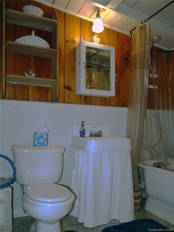 563 Lower Hawk Mountain Road - Photo 8