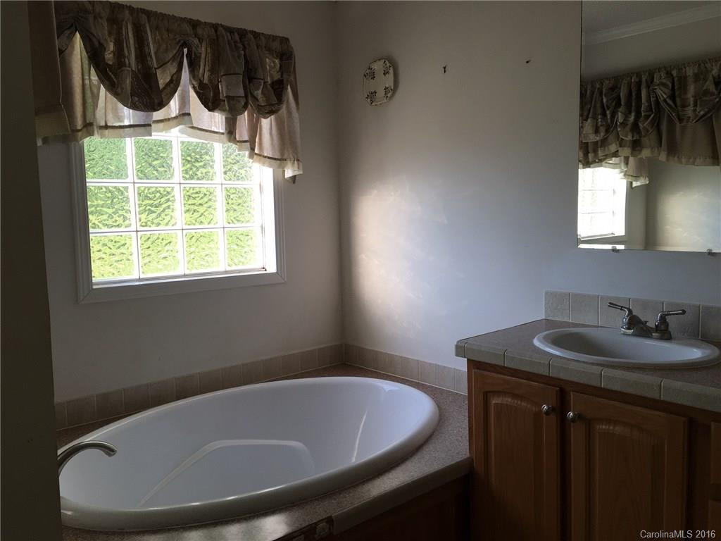3 Grassy Glen Lane - Photo 14