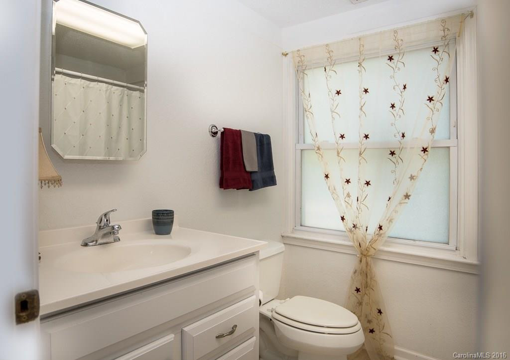 17 Johnston Boulevard - Photo 8