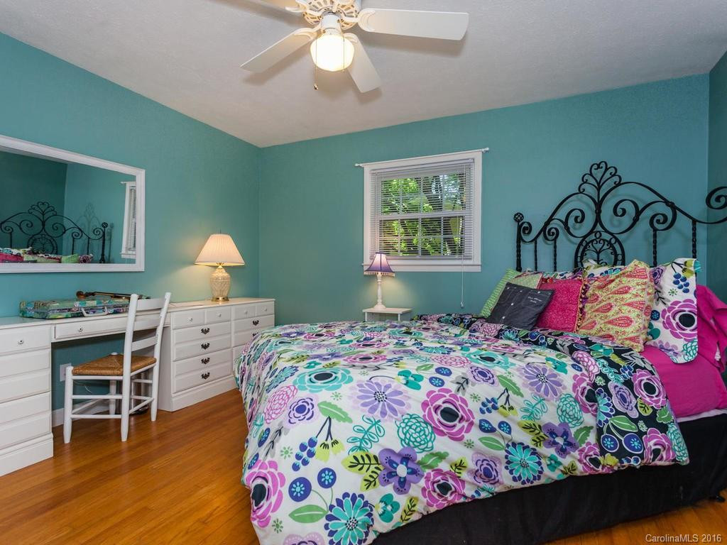 50 Hemlock Street - Photo 13