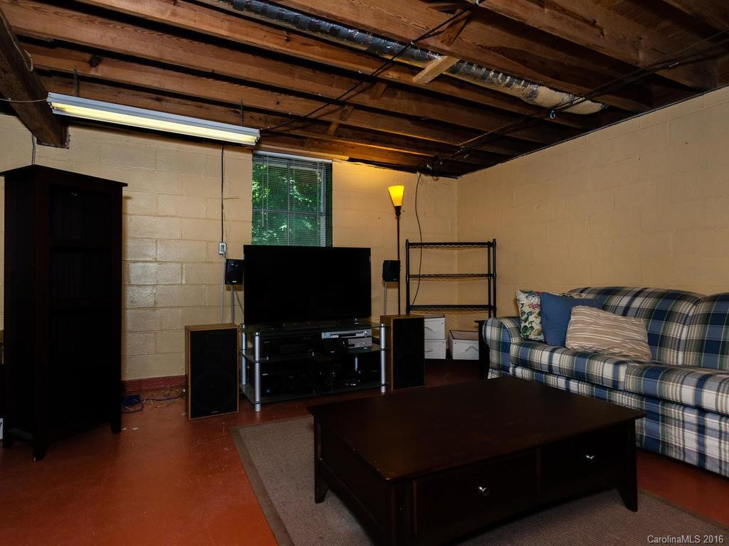 50 Hemlock Street - Photo 16