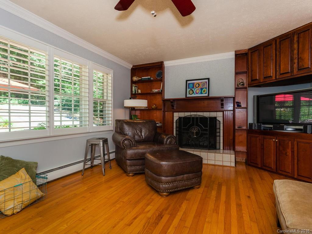 50 Hemlock Street - Photo 4