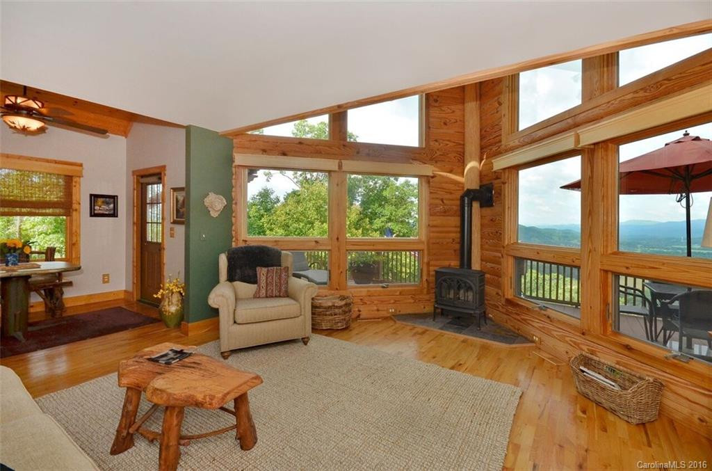 241 Parkway View Lane - Photo 4