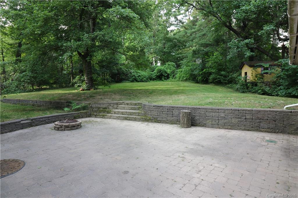 615 White Pine Drive - Photo 5
