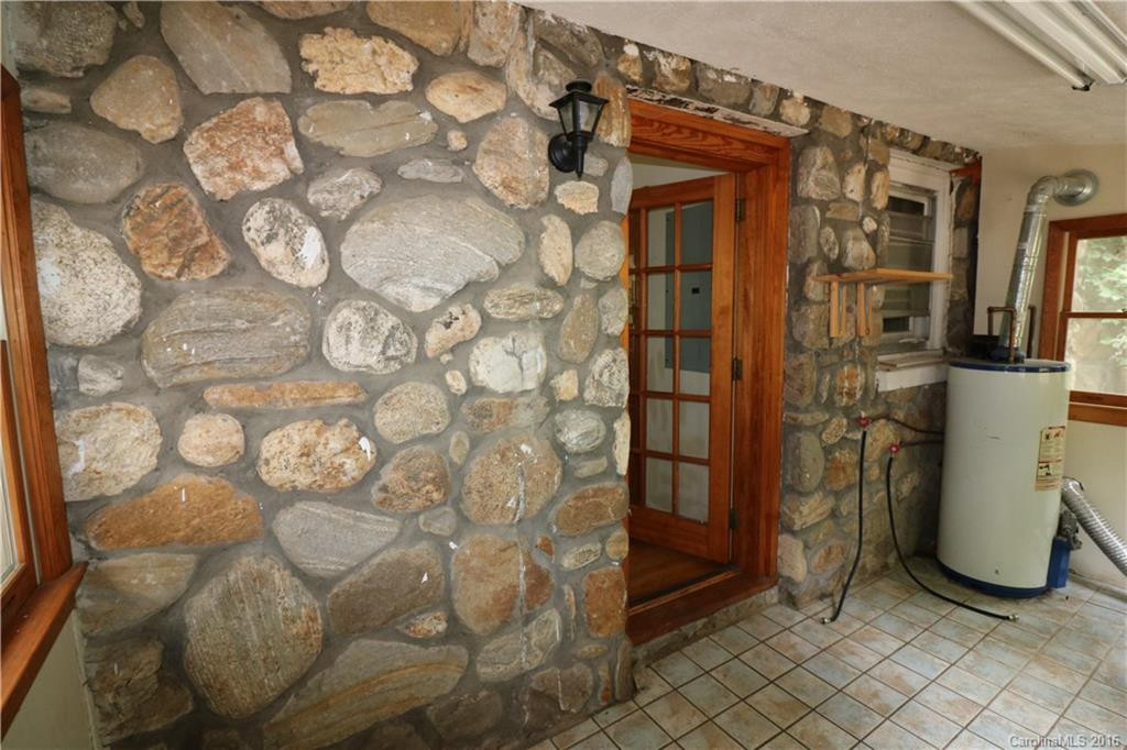 615 White Pine Drive - Photo 10